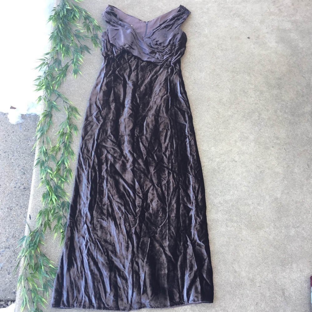Watters & Watters Velvet Gown Womens Size 12 Formal Cocktail Black Tie